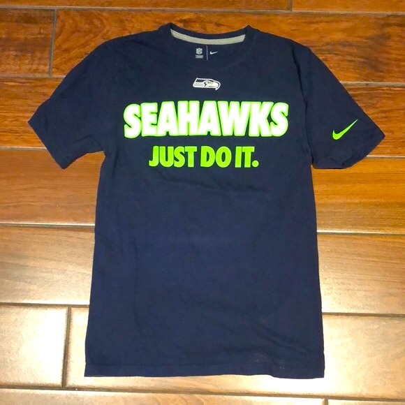 Seattle Seahawks NFL t-shirt. Small - Picture 1 of 3